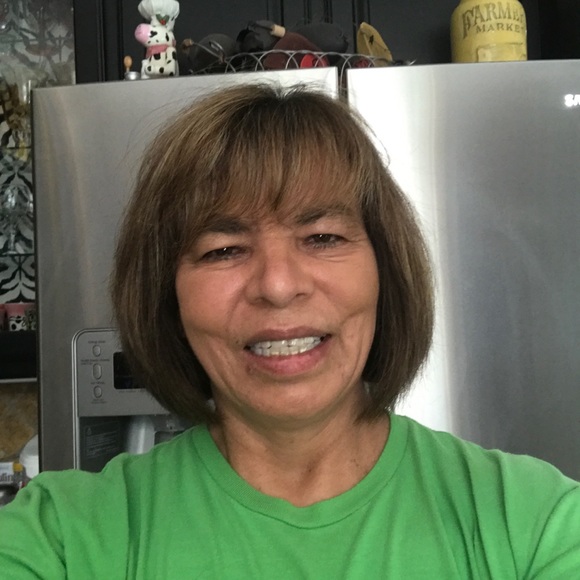 Meet your Posher, Belinda - Picture 1 of 1